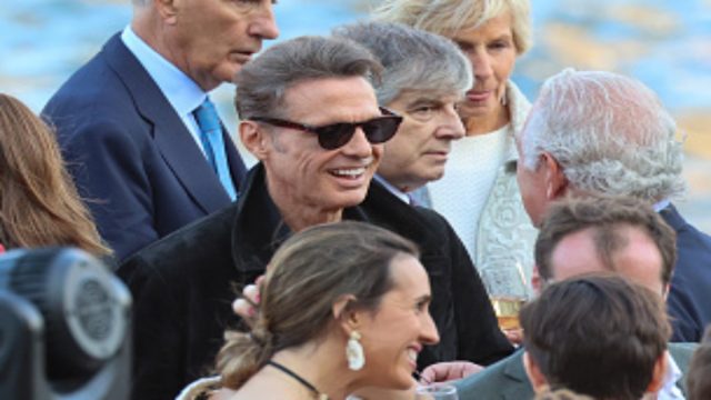 Captan a Luis Miguel en boda del hijo de Rosa Clará en París (VIDEO)