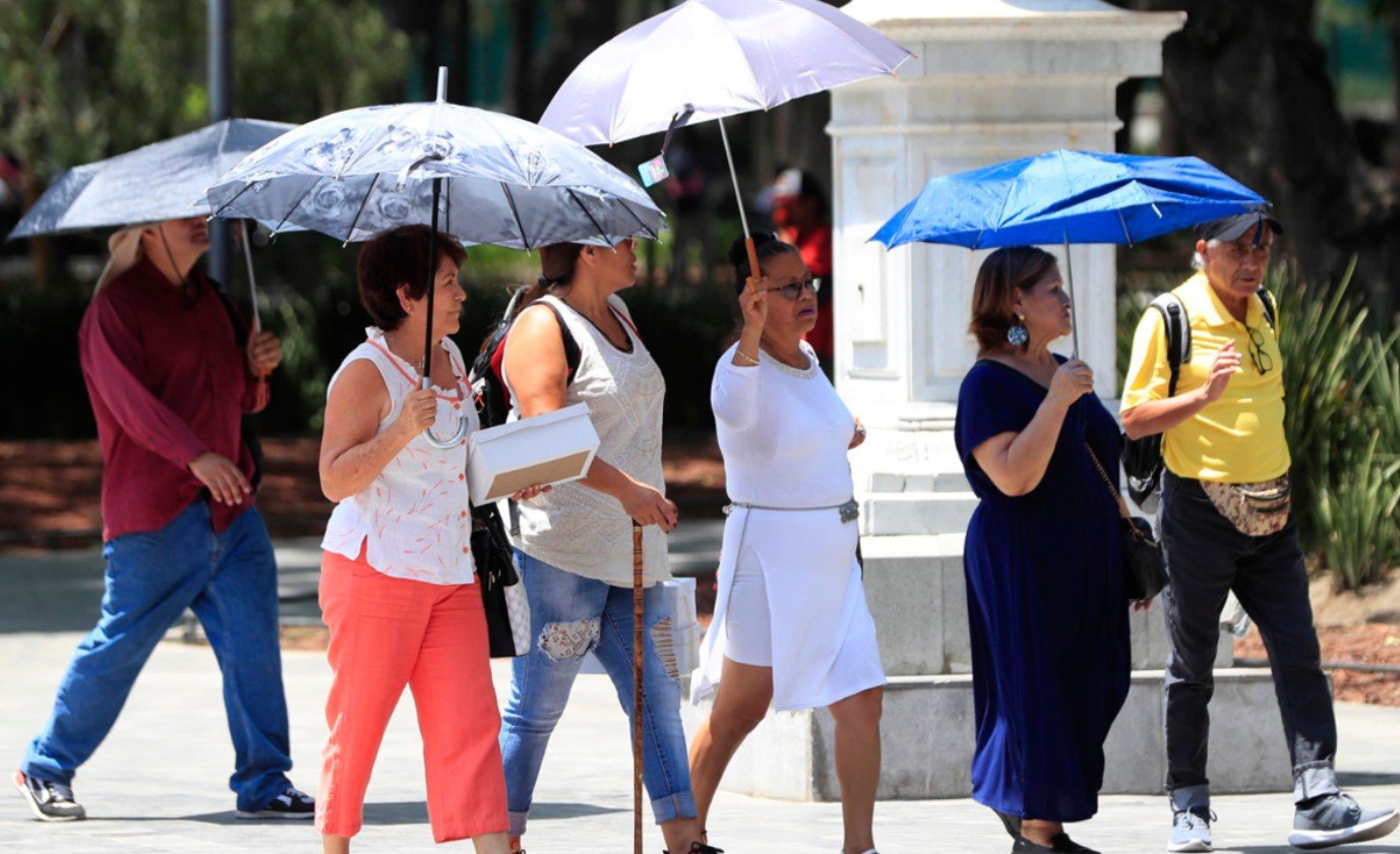 Lluvias, ventarrones y tolvaneras, tras tercera ola de calor en México