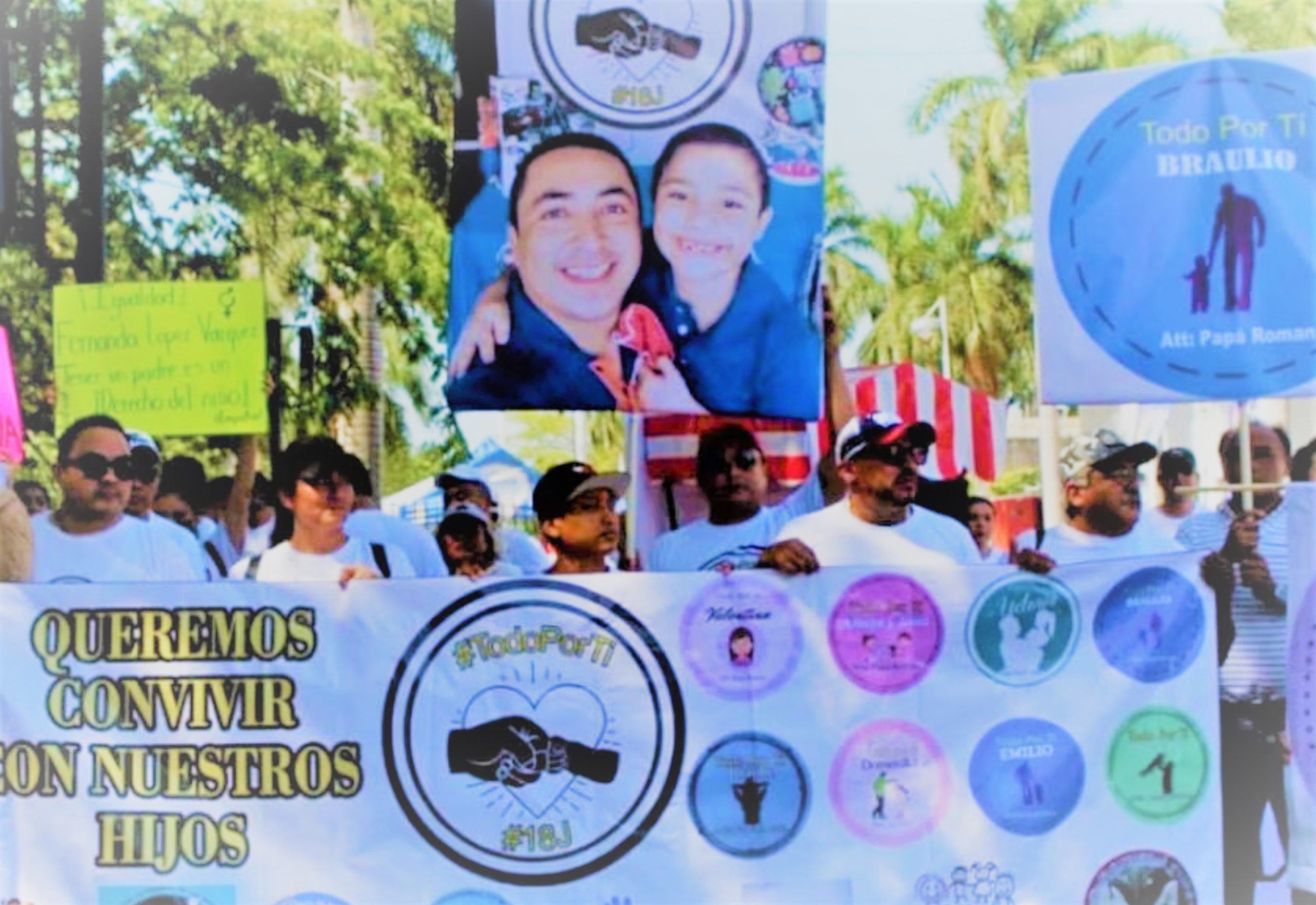 Yucatán: papás exigen con marcha ver a sus hijos