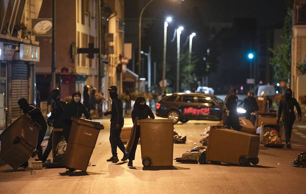 Más de 1.300 detenidos en una nueva noche de disturbios en Francia