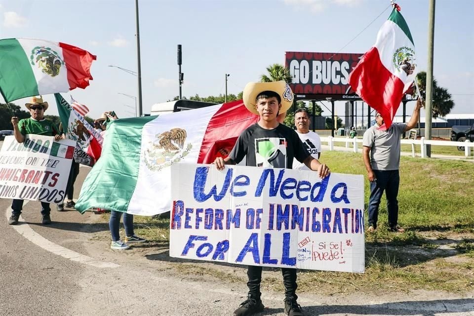 Gobierno de México rechaza ley antiinmigrantes de Estados Unidos