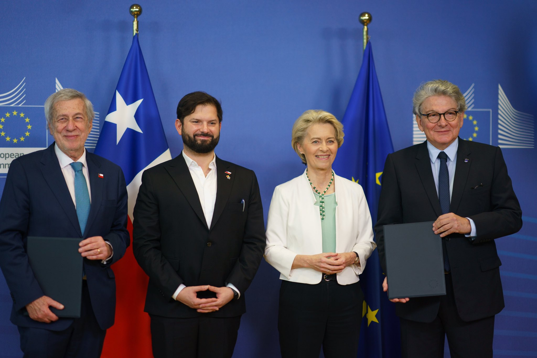 UE y Chile firmaron acuerdo de cooperación sobre materias primas sostenibles
