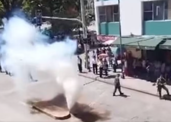 Accidente en Colombia: misterioso gas afectó a 60 personas en desfile por la independencia