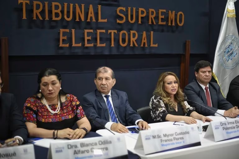 Guatemala: se ampara Tribunal Electoral para garantizar segunda vuelta