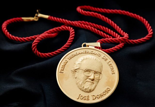 Premio José Donoso 2023 define a su jurado y la fecha de anuncio del ganador