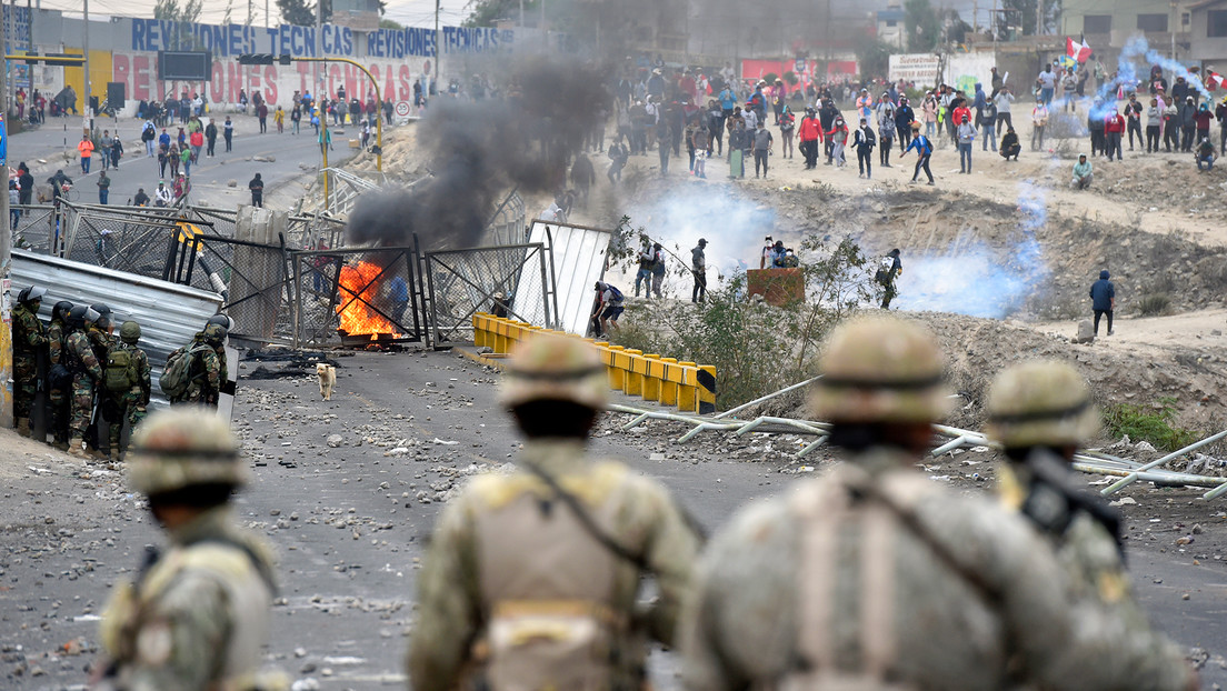 Gobierno de Perú se niega a pedir disculpas por las muertes en protestas: «No sería lo correcto»