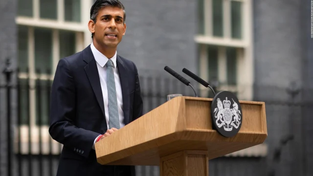 Primer ministro británico se disculpó por tratos que sufrieron los homosexuales en el Ejército