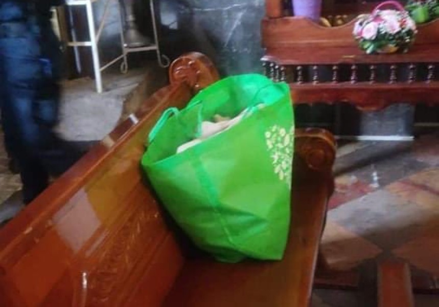 Abandonan a recién nacida en parroquia de Zacatelco, Tlaxcala