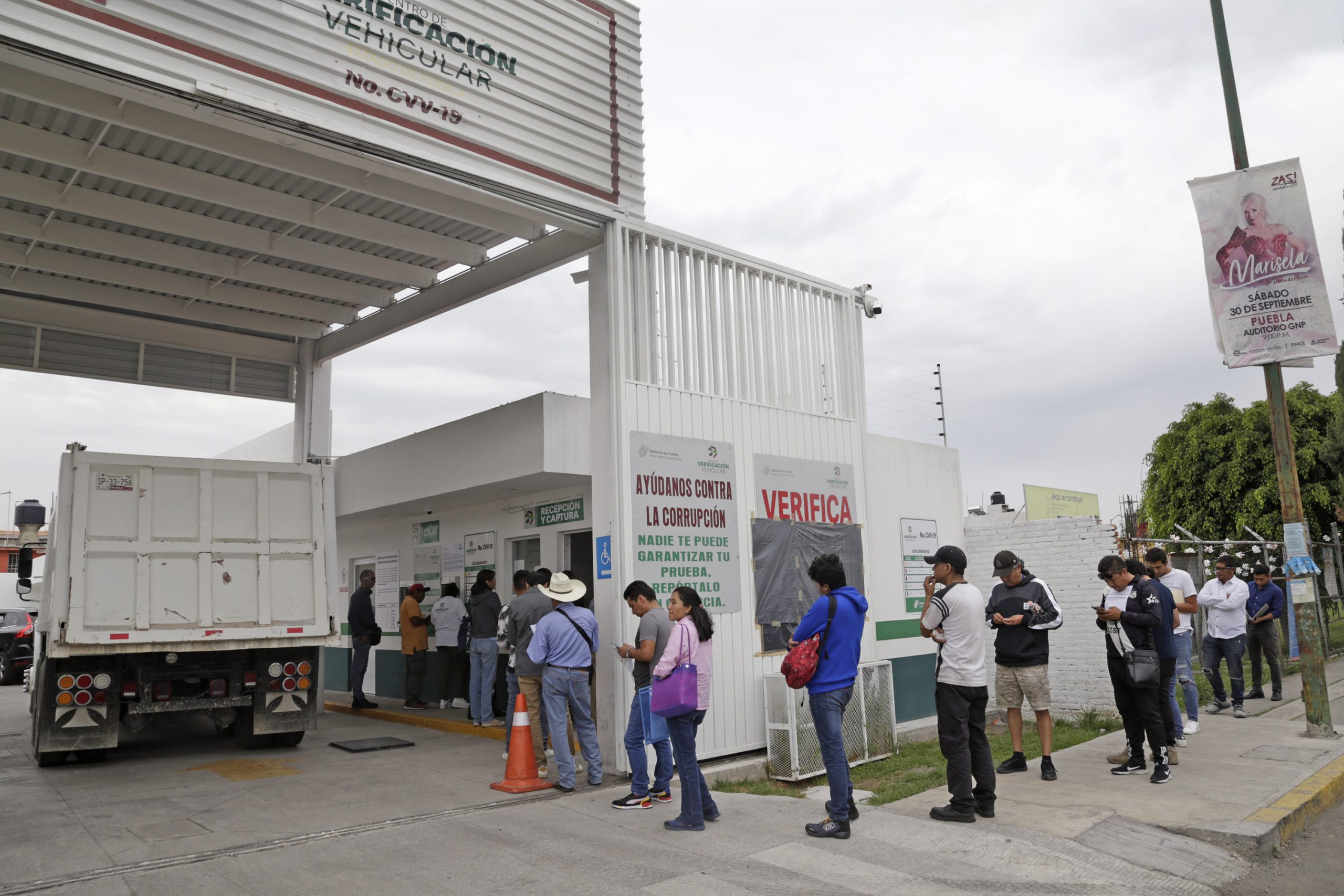 Verificación vehicular en Puebla se mantendrá en 628 pesos en 2024