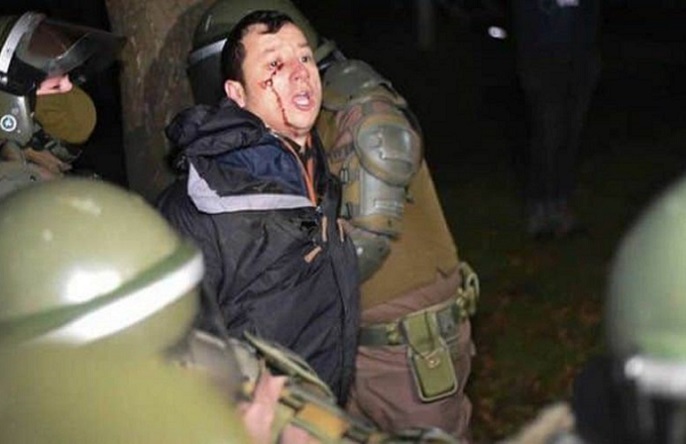 Formalizan a Fuerzas Especiales que golpearon y detuvieron ilegalmente a camarógrafo de TV que cubría caso “Martín Pradenas”