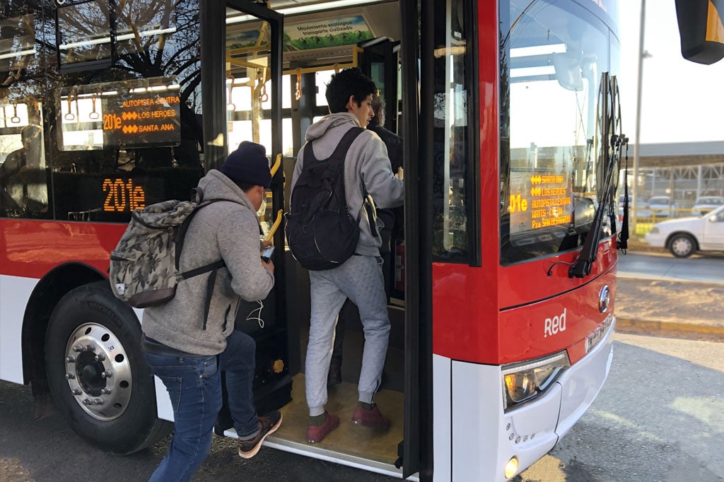 Santiago: Dirección del Trabajo constató graves irregularidades que afectan a conductores de empresa Subus