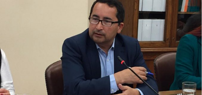 Continúa la polémica por los traspasos de fondos públicos: Diputado Félix González solicita a Contraloría la revisión de más de $2.000 millones transferidos por el GORE Biobío a Corporación Ciudades