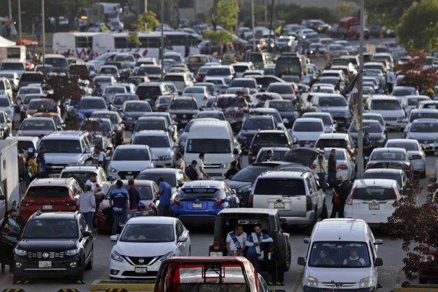 Fotomultas, tenencia y control vehicular tienen descuentos en Puebla