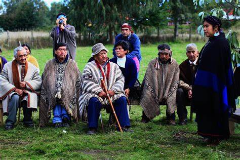 Consideraciones sociohistóricas respecto a las mociones legislativas que buscan la secesión del pueblo Mapuche