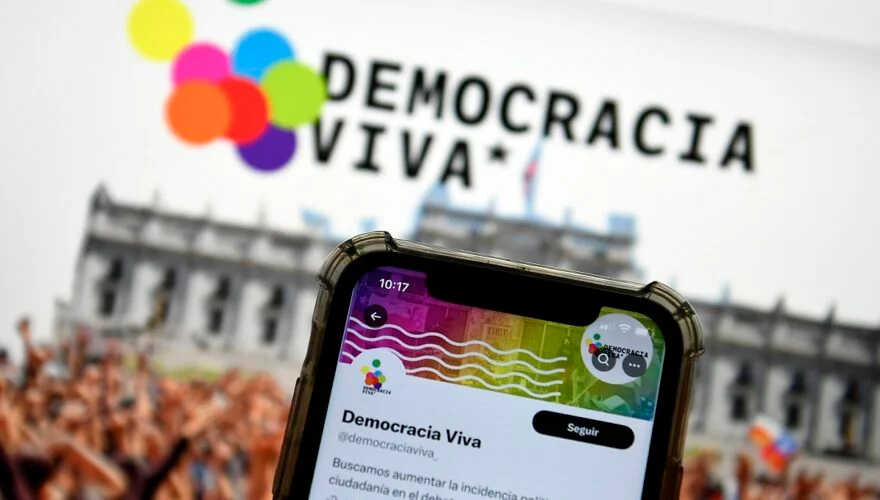 Democracia Viva deberá devolver total de fondos fijado por la seremi: Minvu rechaza recurso de reposición