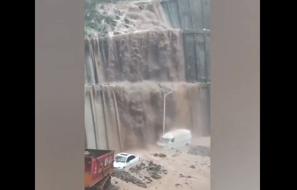 Por fuertes lluvias en China evacuan a casi 10 mil personas