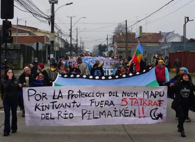 Sigue la resistencia mapuche por la defensa del Pilmaikén: concurrida marcha en La Unión