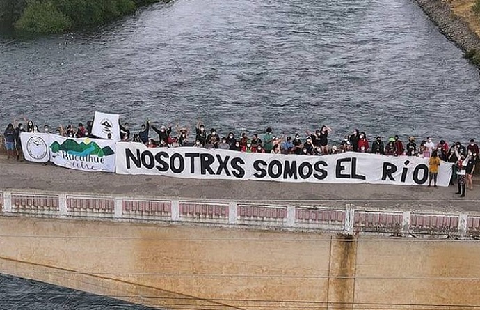 Criminalizan a doce jóvenes por defender el río Biobío de un nuevo proyecto hidroeléctrico