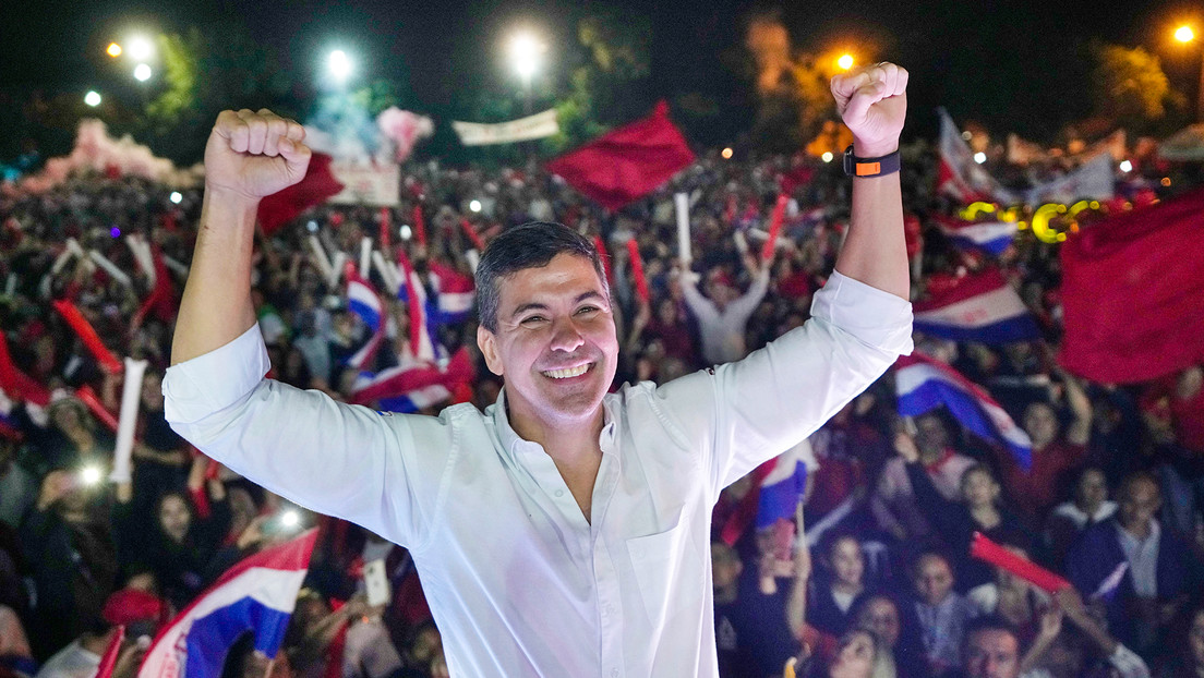 Santiago Peña asume la presidencia de Paraguay: estas son sus promesas