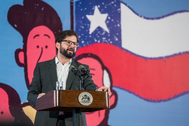 Boric se reúne este lunes con Republicanos, Partido Social Cristiano y PDG