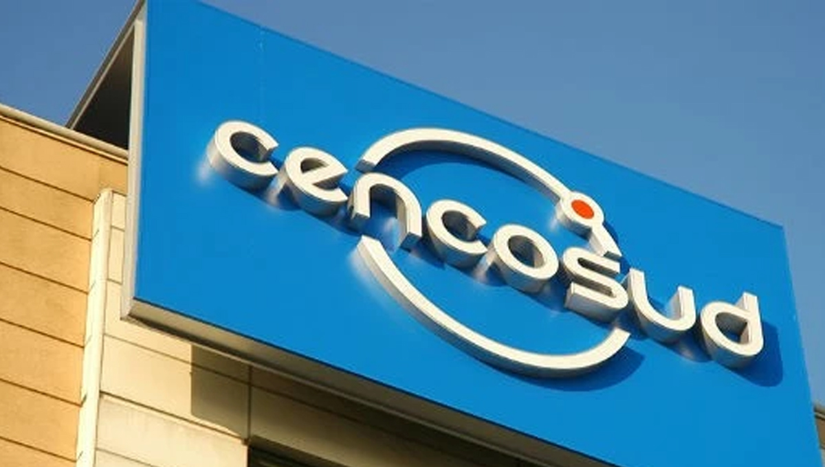 Corte de Apelaciones ordenó a Cencosud Retail SA pagar indemnización a clienta por caída en estacionamiento