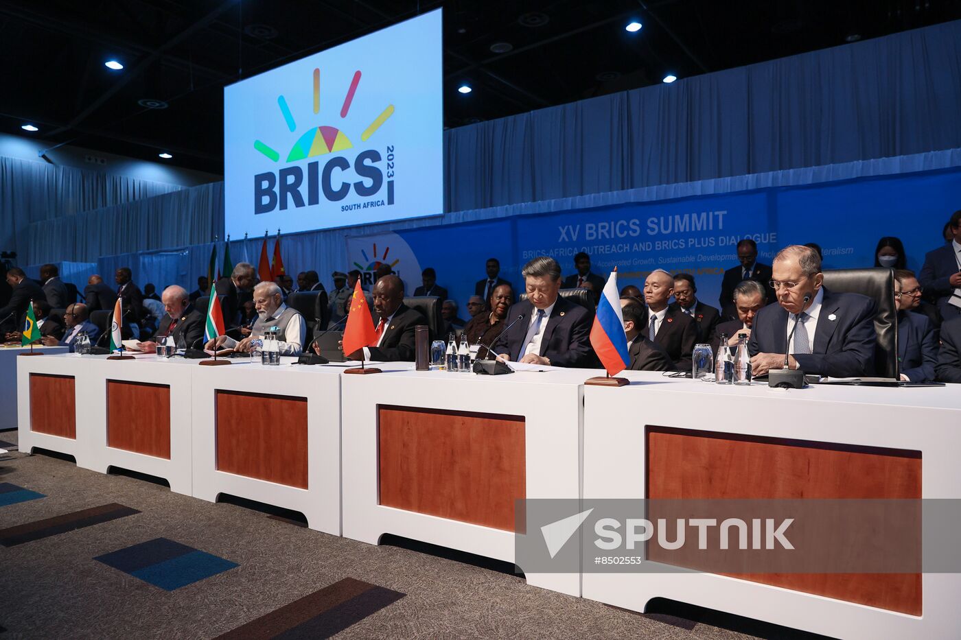 BRICS 11, un giro estratégico