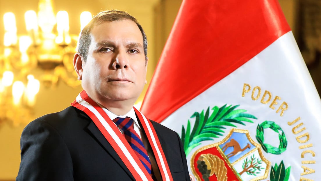 Presidente del Poder Judicial de Perú: «Se está politizando la Justicia y judicializando la política»