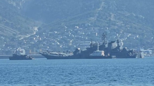 Drones marinos ucranianos inutilizan buque ruso