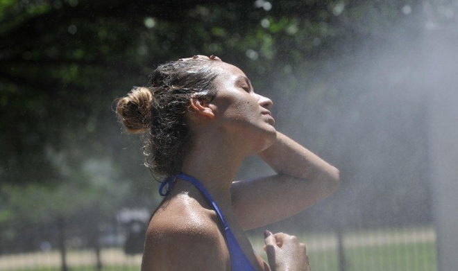 Dirección Meteorológica emite alerta por ola de calor con temperaturas sobre los 30 grados