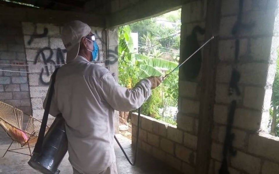 Continúan en aumento casos de dengue en Puebla