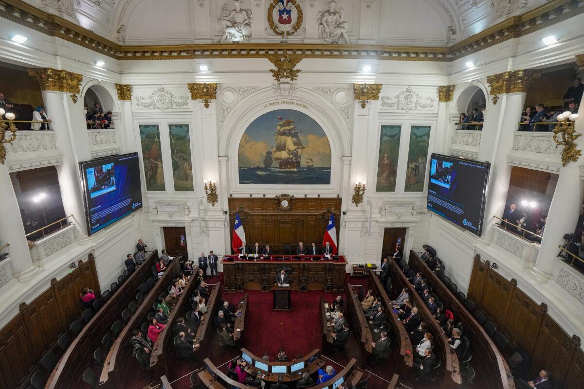 Hoy comienza en el Consejo Constitucional votación de enmiendas a la nueva Carta Magna