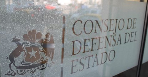 Caso Convenios: Consejo de Defensa del Estado presenta querella contra director de Fundelin y representante de Corporación Kimün