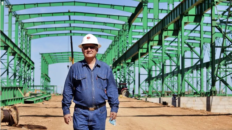 Bolivia rumbo a la industrialización con 40.000 millones de toneladas de hierro