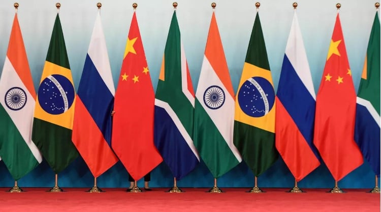 China está de acuerdo con la idea de ampliar de los BRICS
