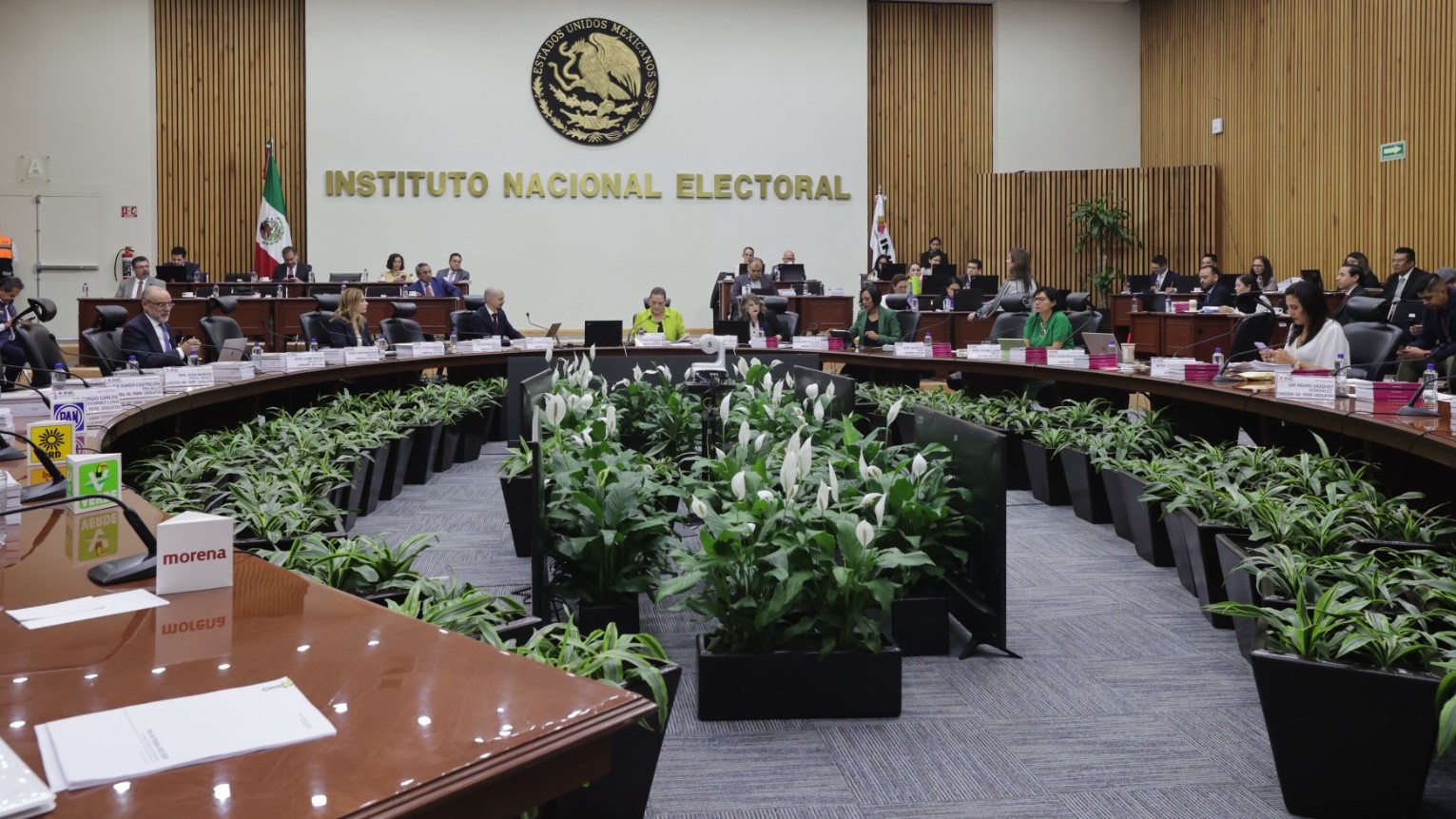 Elecciones 2024: INE propone realizar tres debates presidenciales
