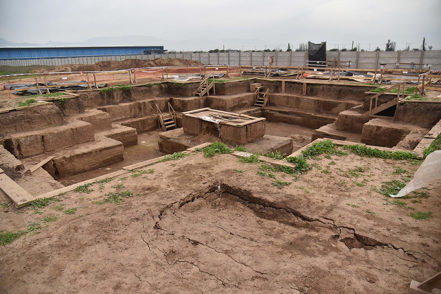 Renca: Encontraron en talleres del metro un conjunto de hallazgos arqueológicos de unos 11 mil años de antigüedad