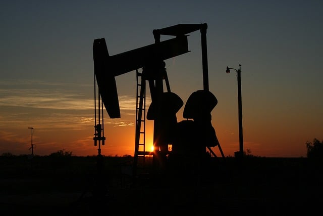 Cerca de los 100 dólares: Precios del petróleo alcanzaron máximos en 10 meses