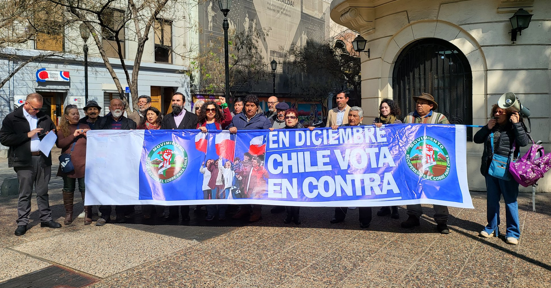 Organizaciones y movimientos sociales rechazan amedrentamiento del SERVEL a actos y manifestaciones «En Contra» del proyecto del Consejo Constitucional