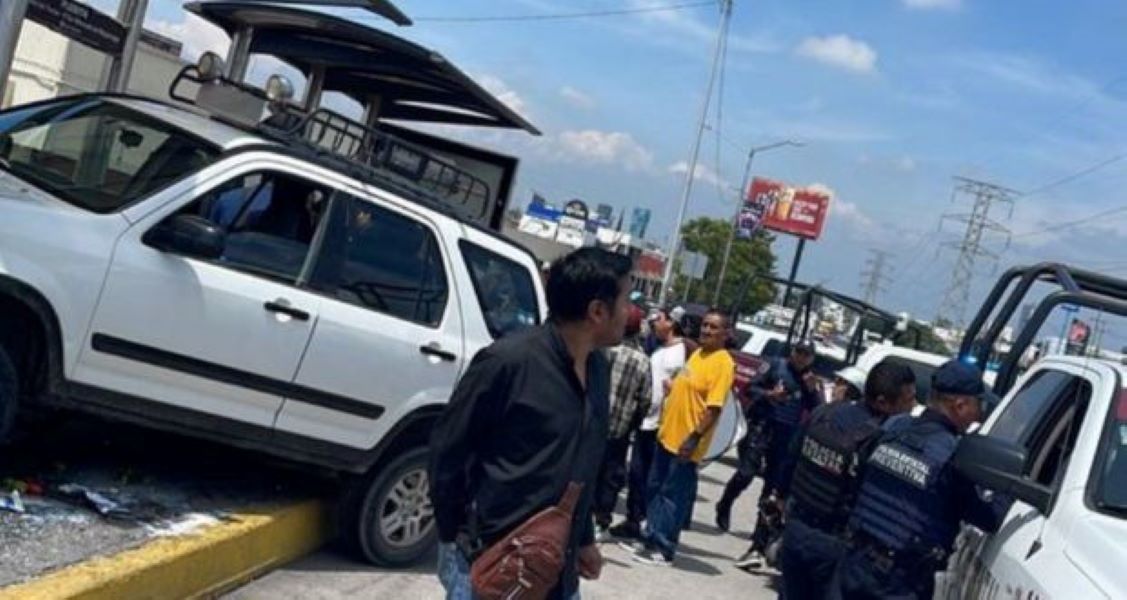 Choque en Avenida las Torres deja 10 heridos