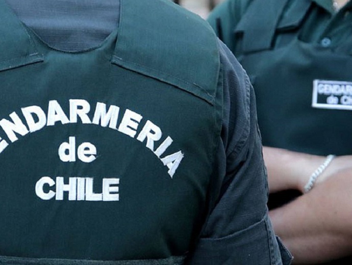 Calama: Seis gendarmes fueron formalizados por sustracción de 6,200 dólares de detenido y falsificación de instrumento público