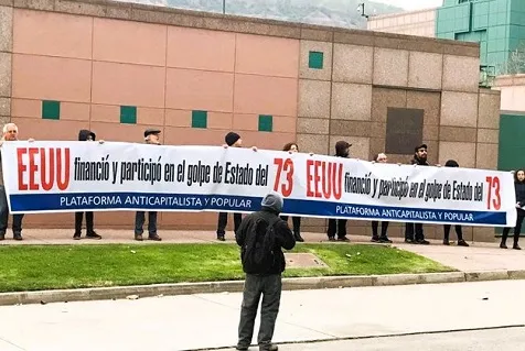 Organizaciones sociales protestaron en embajada de Estados Unidos por intervención de Washington en el golpe de Estado