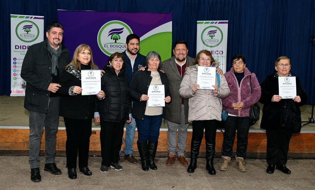130 organizaciones sociales de la Comuna de El Bosque recibieron fondos para desarrollar sus iniciativas comunitarias