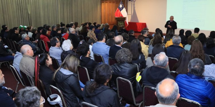 GORE de Valparaíso pone en marcha capacitaciones para organizaciones sociales adjudicadas con el fondo del 8%