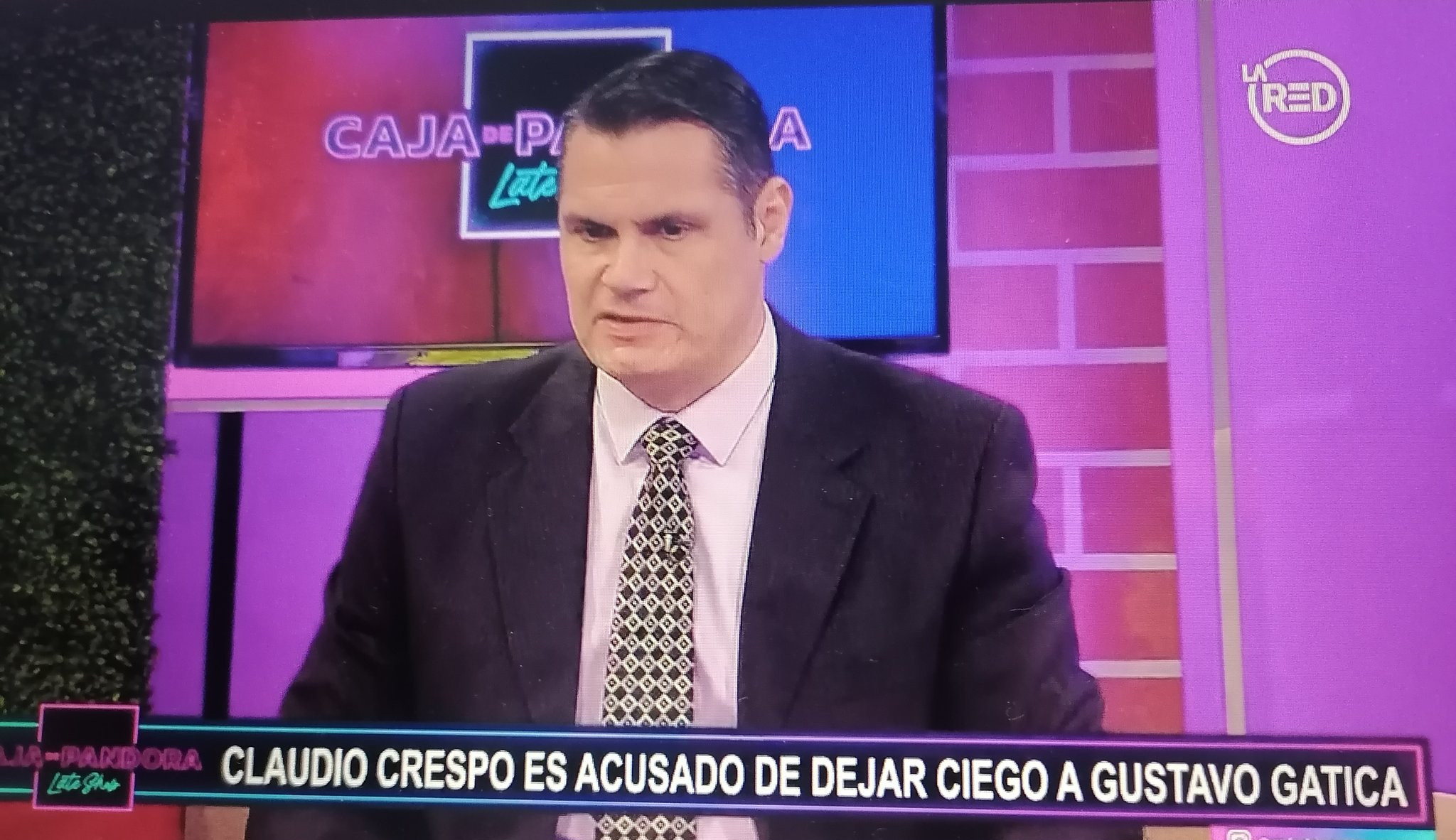 Insólito: Claudio Crespo da entrevista en programa de La Red victimizándose