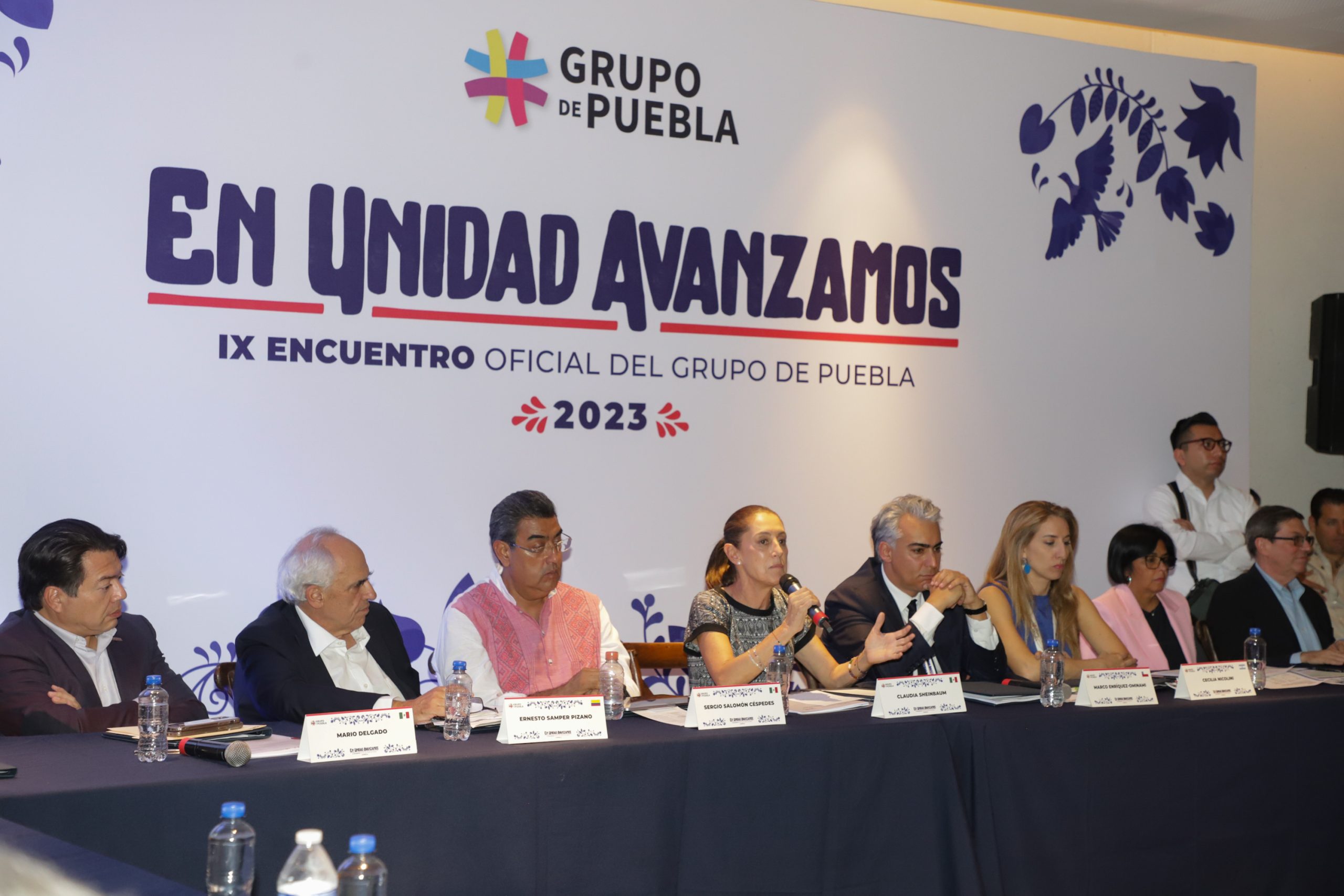 Grupo Puebla condena irrupción de Ecuador en Embajada de México
