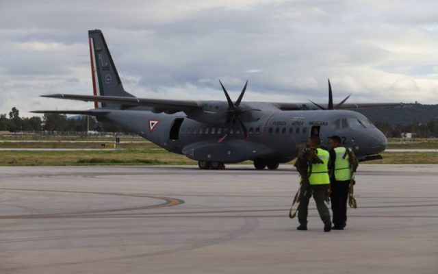 Avión militar repatriará a mexicanos atrapados en Israel