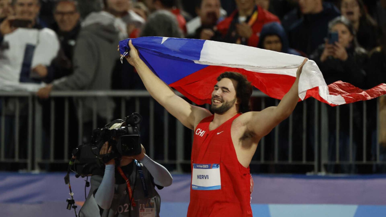 Lucas Nervi se impone en el lanzamiento del disco y suma otra medalla de oro para Chile en los Panamericanos 2023