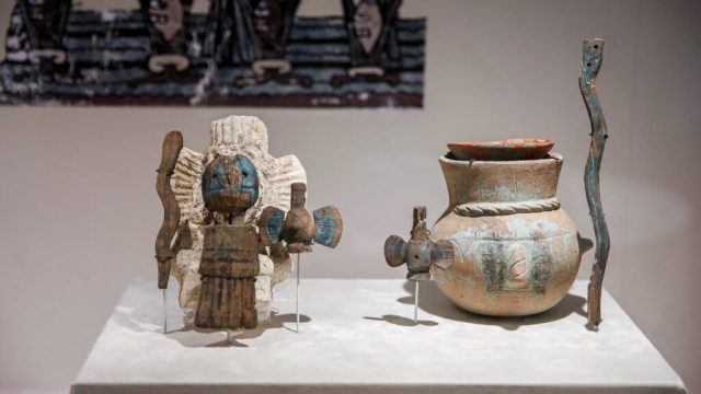 Exhibición en México muestra por primera vez raras ofrendas aztecas