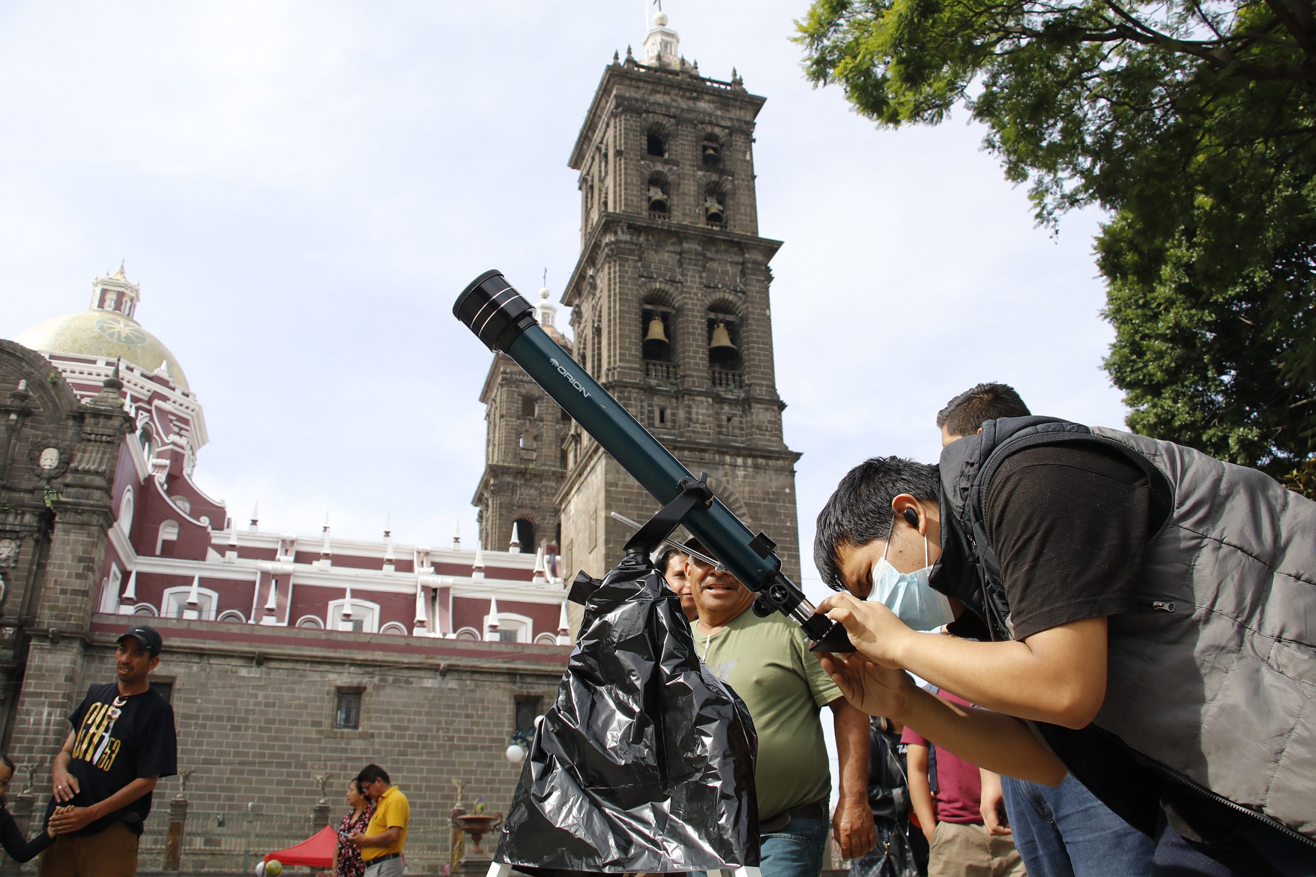 ¿Cómo ver el eclipse en Puebla si está nublado?