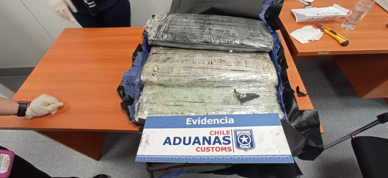 Más de 20 mil pastillas de éxtasis incauta Aduanas en el Aeropuerto Internacional de Santiago